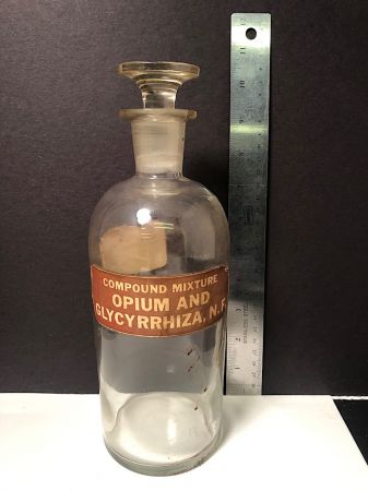  Large Opium and Glycyrrhiza Apothecary Jar 8.jpg
