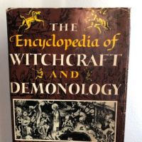 Encyclopedia of Witchcraft and Demonology by Rossell Hope Robbins 159 Book Club Edtion 1.jpg