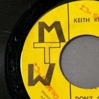 Keith Kessler Sunshine Morning b:w Don’t Crowd Me on MTW Stamped Promo 9.jpg
