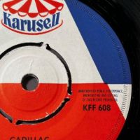 The Shamrocks Cadillac b:w Easy Rider on Karusell KFF 608 w: PS Sweden 12.jpg