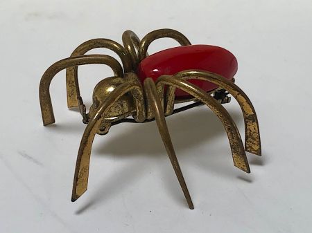 Vintage Large Red Bakelite Brass Spider Brooch Pin 10.jpg