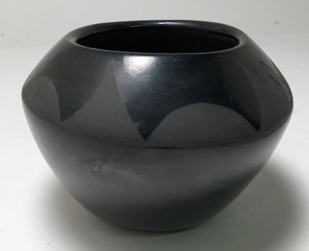 Black on Black Native American Pot Santa Clara Bowl By Gregorita Chavarria 7.jpg