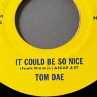 Tom Dae Turned On I Shall Walk b:w It Could Be So Nice on Hitt Recoding 8.jpg