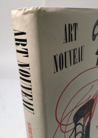 Art Nouveau by Robert Schmutzler Hardback with DJ 1962 2.jpg