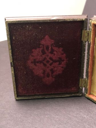 Thermoplastic Union Case Sixth Plate Ambrotype 15.jpg