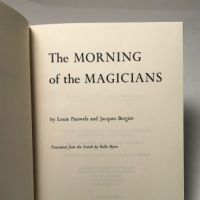 The Morning Of The Magicians by Louis Pauwels and Jacques Bergier Hardback with DJ 5.jpg