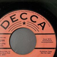 The Rovin Flames Love Song on Decca Promo Pink Label 10.jpg