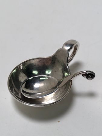 Two Georg Jensen 1928 Salt Cellar with Spoons Model 110 3.jpg