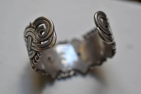 William Spratling .980 Silver Taxco Marked Large Heavy Cuff Circa 1930s 6.jpg