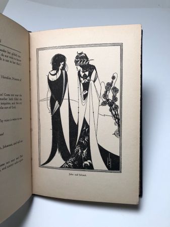 Salome by Oscar Wilde Illustrated by Aubrey Beardsley 1930 Hardback 15.jpg