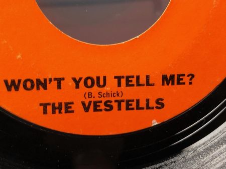 The Vestells Please Walk Away : Won’t You Tell Me? 7.jpg