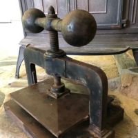 Antique Cast Iron Book Press Binding 2.jpg