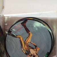 David Bowie Picture Disc Box Set Fashions 9.jpg