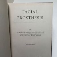 Facial Prosthesis By Arthur Bulbulian 1st Edition Hardback 1945 W. B. Saunders 3.jpg