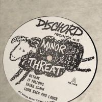 Minor Threat Out of Step on Dischord Records no 10 45 RPM  Black Back Cover 1st Pressing 11.jpg