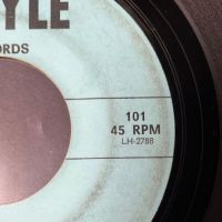 The Wig Drive It Home on Goyle Records 6.jpg