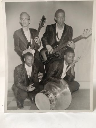 Unknown R&B band 1950s  7.jpg