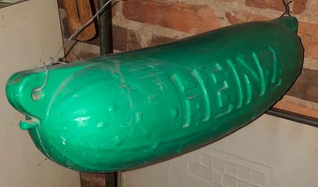 Heintz Pickle Plastic Display 10.jpg