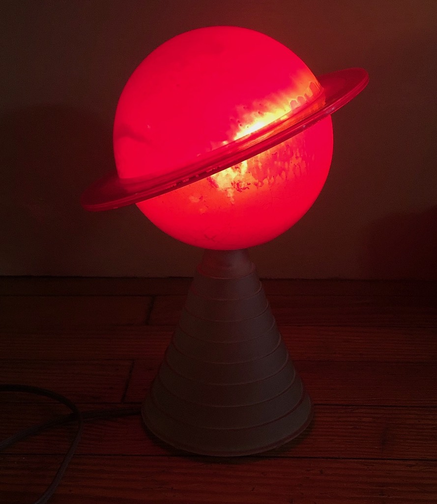 1939 Worlds Fair Saturn Lamp Red Top 17.jpg