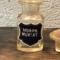 19th Century Narcotic Apothecary Jar Morph. Muriat. 7.jpg