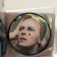 David Bowie Picture Disc Box Set Fashions 10.jpg
