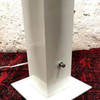 Mid Century White Metal Table Lamp Italian Modernist 7.jpg