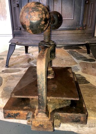 Antique Cast Iron Book Press Binding 5.jpg