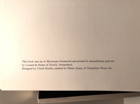 First Edition of Picasso 347 2 Volume Set with Clamshell 1970 20.jpg