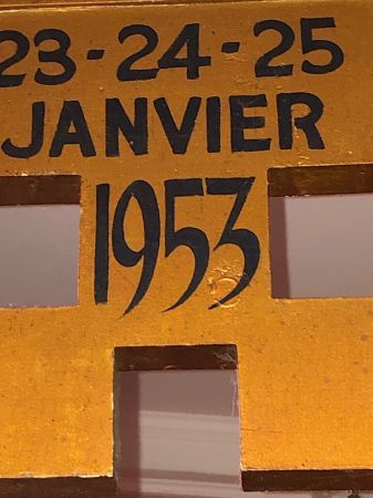 Large Advertising Key Presentee au President de l’union américaine Mr A. E. Cote 1953 8.jpg