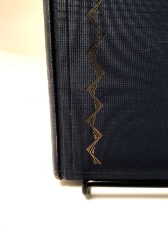 Salome by Oscar Wilde Illustrated by Aubrey Beardsley 1930 Hardback 5.jpg