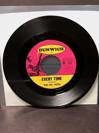 The Del-Vetts Last Time Around on Dunwich 1st press 7.jpg