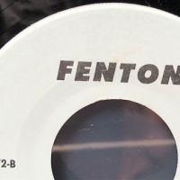 Chancellors Dear John on Fenton Records 2072 10.jpg