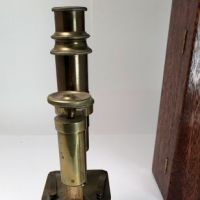 F W Schiek Brass Microscope Berlin 1782 Model 21.jpg
