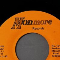 Les Parson Music Turns Me On b:w Do You Take Time on Monmore Records 11.jpg