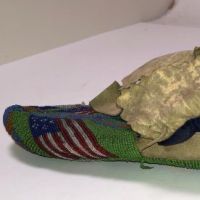 Pair of late 19th Indian Moccasins with American Flag  Beaded 13.jpg