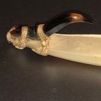 Solomon Island Trolling Lure Mother Of Pearl with Turtle Shell Carved Hook  7.jpg