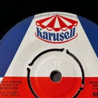 The Shamrocks Cadillac b:w Easy Rider on Karusell KFF 608 w: PS Sweden 13.jpg