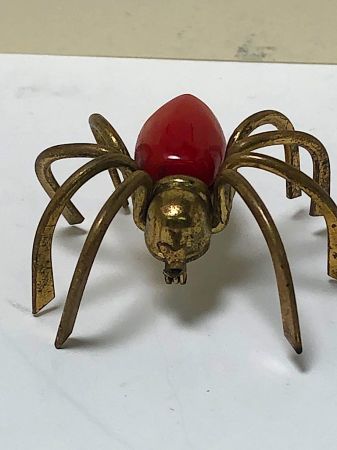 Vintage Large Red Bakelite Brass Spider Brooch Pin 11.jpg