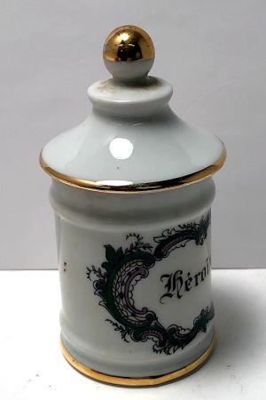Limoges Porcelain Small Heroine Apothjecary Jar 4.jpg