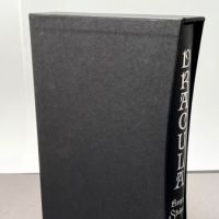 Dracula By Bram Stoker Publshed by The Folio Society 2008 Hardback w: Slipcase 2.jpg