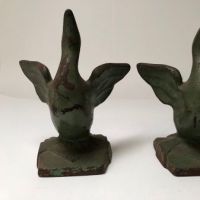 Green Painted Littco Littlestown Cast Iron Art Deco Era Swan Book Ends 5.jpg