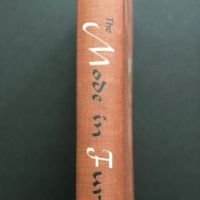 The Mode in Furs by R. Turner Wilcox Hardback 1951 SIGNED First Ed. 5.jpg