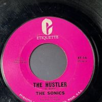 The Sonics The Hustler b:w Boss Hoss on Etiquette 2.jpg