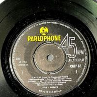 Thor’s Hammer Umbarumbamba Ep. Parlophone 2.jpg