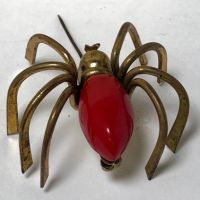 Vintage Large Red Bakelite Brass Spider Brooch Pin 12.jpg