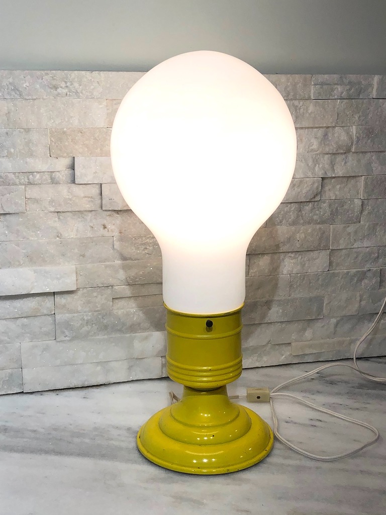 Pop Art V France Giant Light Bulb, Giant Light Bulb Table Lamp