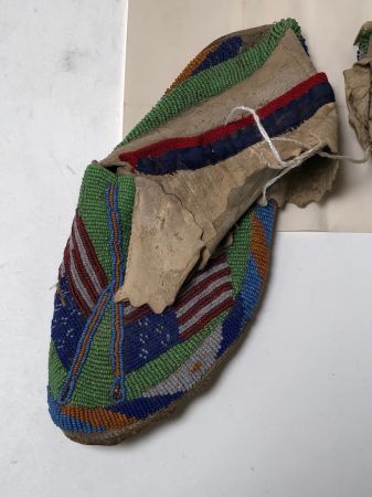 Pair of late 19th Indian Moccasins with American Flag Beaded 2.jpg