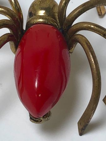 Vintage Large Red Bakelite Brass Spider Brooch Pin 13.jpg