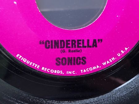 The Sonics Cinderella Etiquette Records ET-23 Styrene 3.jpg