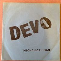 Devo 7%22 Mechanical Man UK Press on Elevator Records 1978 1.jpg